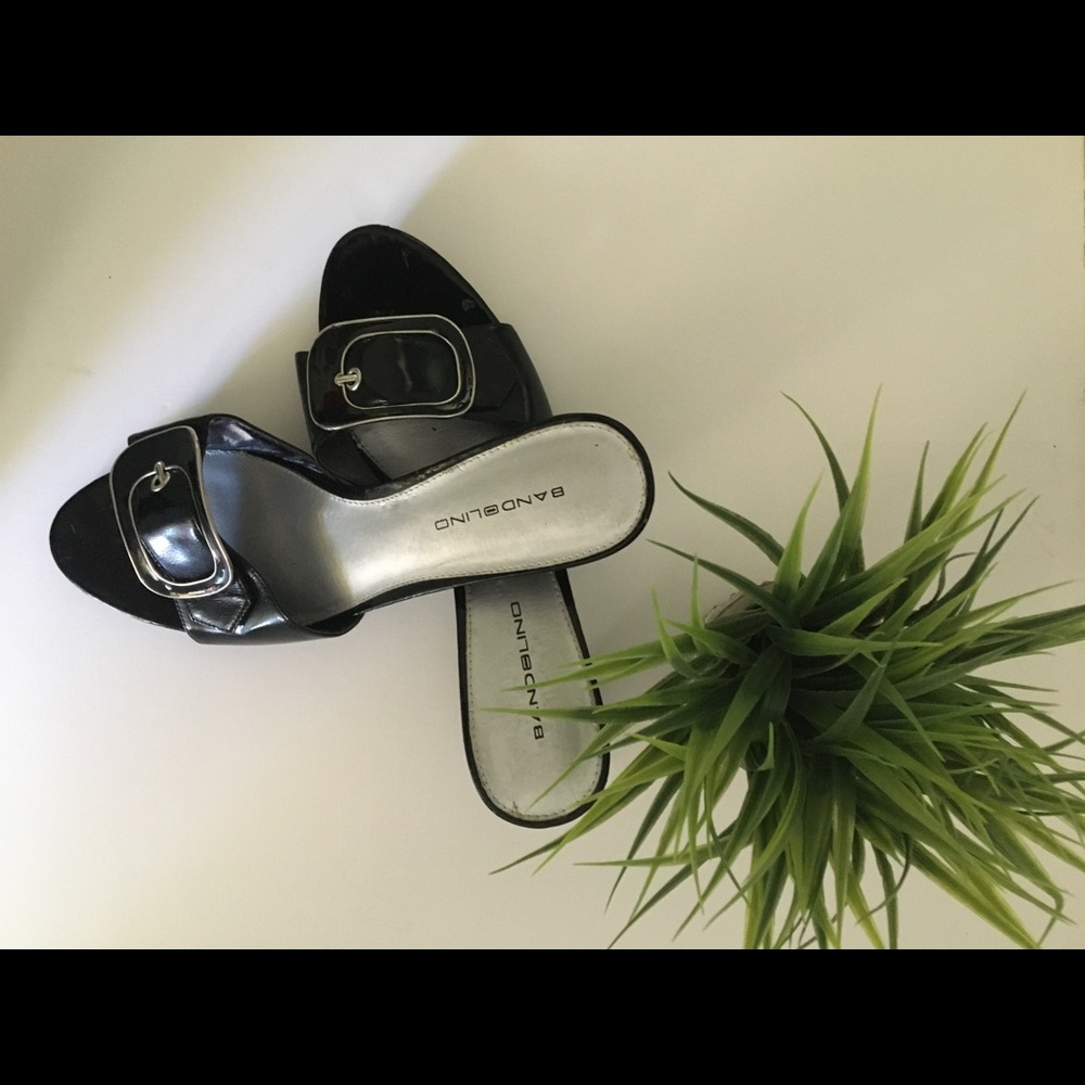 Bandolino  Sandals